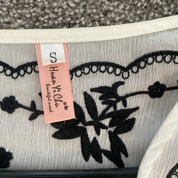 Sheer white and black embroidered midi dress with tie at waist size small - Picture 2 of 4